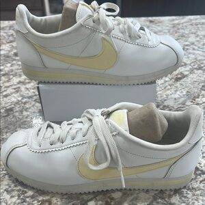 Nike Cortez White and Yellow Sneakers Classic Design